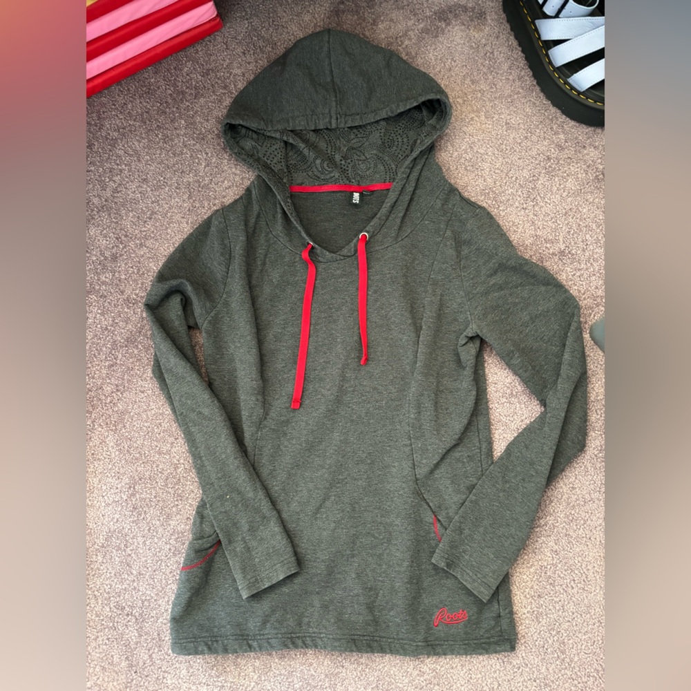 Oversized Women’s Roots Active Hoodie PTP 21.5”